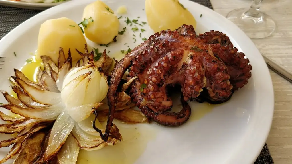 Menu_Restaurante Cabrestante_Caniçal_immagine_6