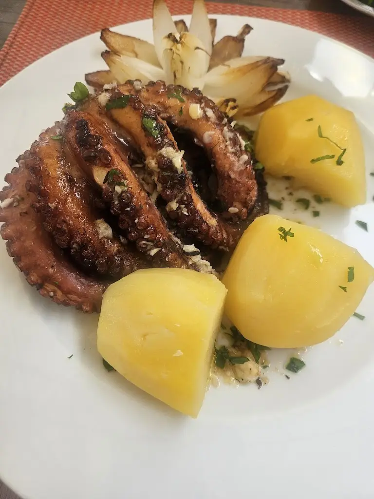 Laura_Restaurante Cabrestante_Caniçal_recensione