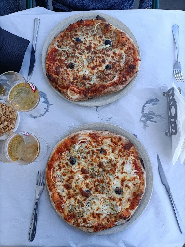 Karim Lankarany_Âncora_Caniçal_review