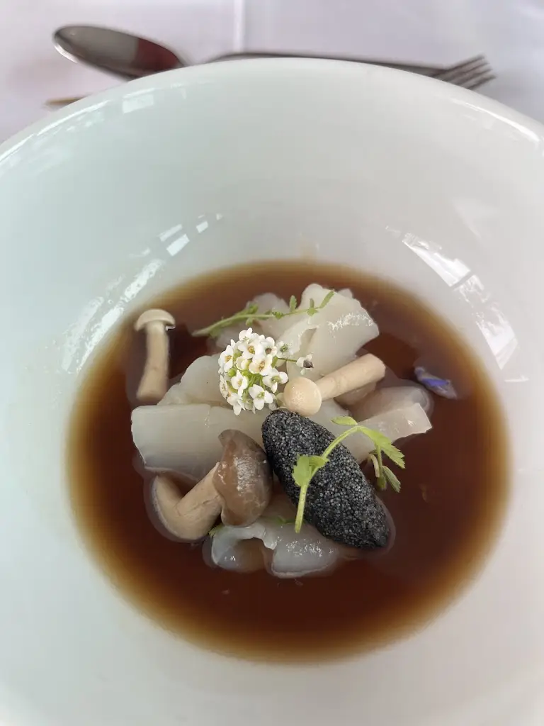 Colin Hammerton_Refúgio do Monte_Nossa Senhora do Monte_recensione