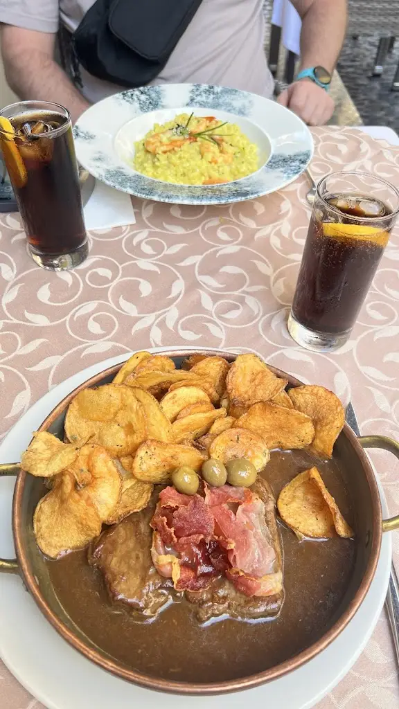 Maria Bolocan_Santa Maria_Funchal_review