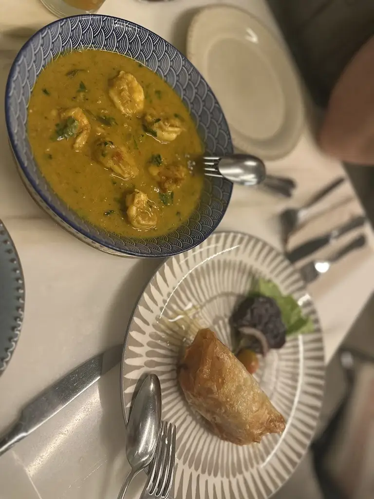 Lauren Dunn_Olivia_Funchal_review