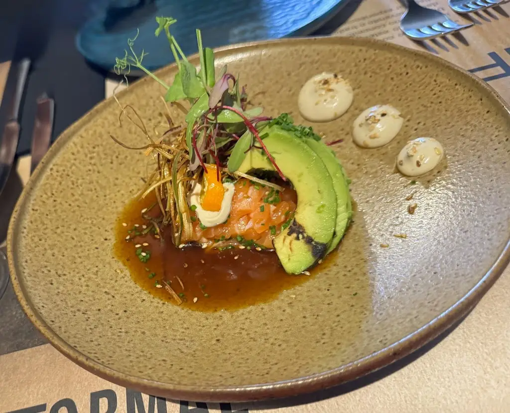 Emil Gadjanski_Restaurante Informal_Funchal_recensione