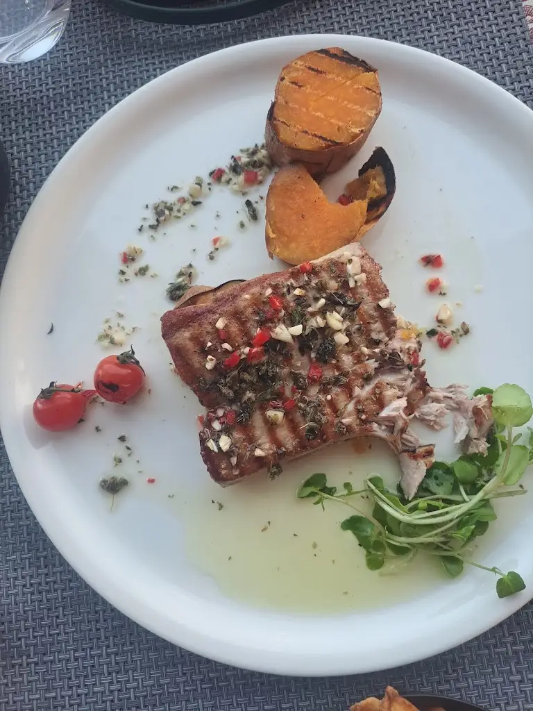 Menu_Corner205 International Restaurant_Funchal_immagine_6