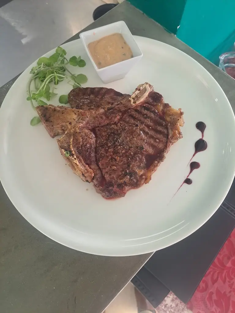 Menu_Corner205 International Restaurant_Funchal_immagine_7