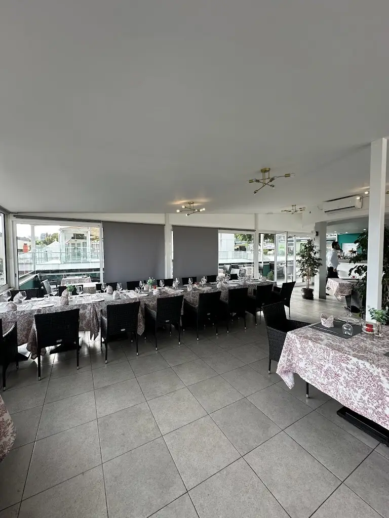 Corner205 International Restaurant_Funchal_slider_image_2