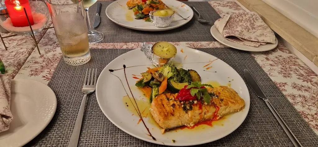 Corner205 International Restaurant_Funchal_slider_image_3