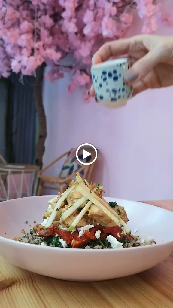 Mya Petit Café brunch restaurant_Funchal_slider_image_2