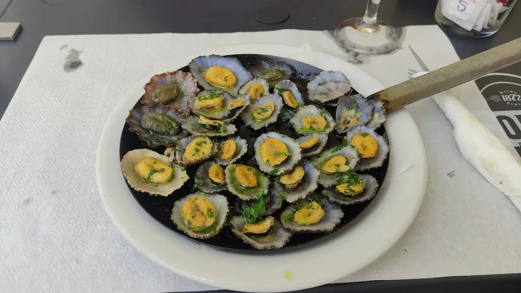 Menu_La Perla Restaurante | Bar_Curral das Freiras_imagen_6