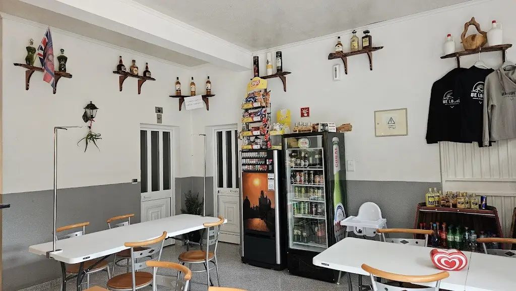 Pinto's Clock Café ristorante a Curral das Freiras