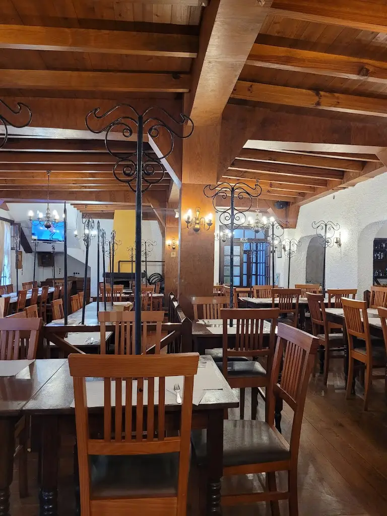 As Vides Restaurant_Curral das Freiras_slider_image_3