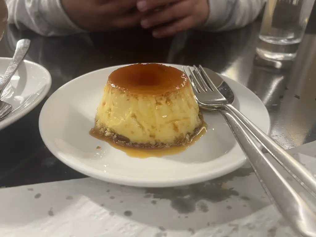 Simona Meriam_Restaurante Santo António_Curral das Freiras_reseña