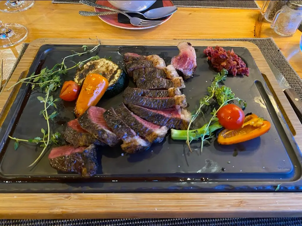 Will B_Laranjinha_Caniço_reseña