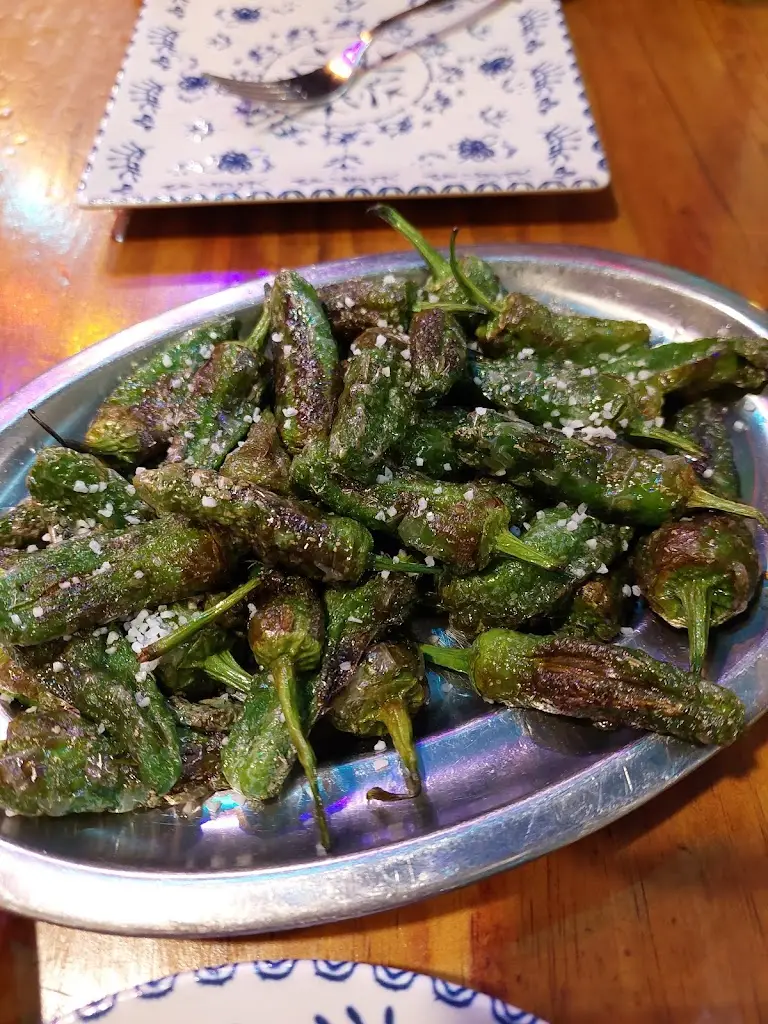 Winnie Lam_Snack Bar Maré_Caniço_recensione