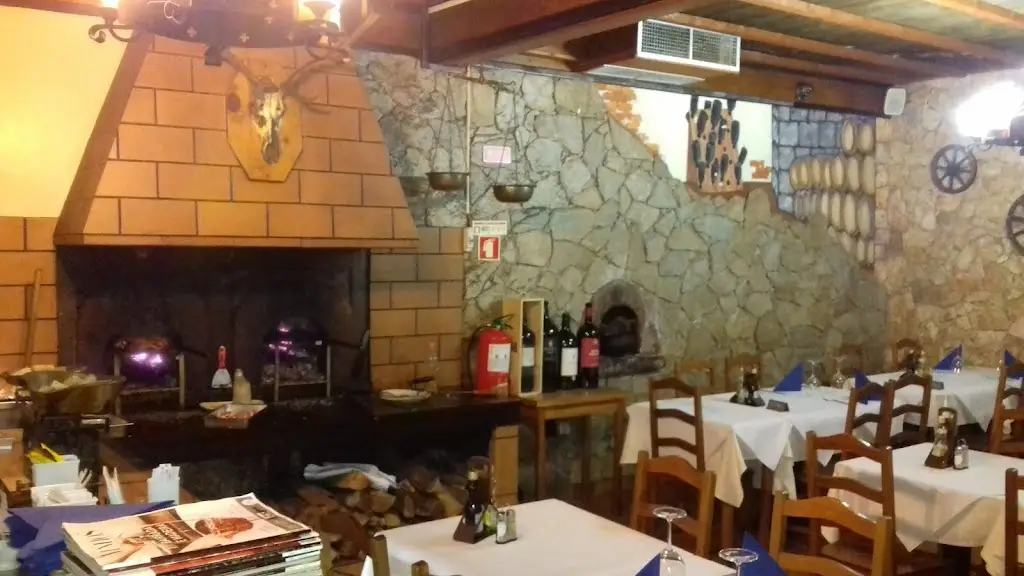 Vista Do Antônio Restaurant_Caniço_slider_image_1