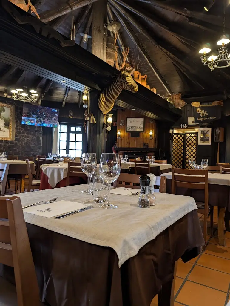 Abrigo do Pastor restaurant_Camacha_slider_image_3