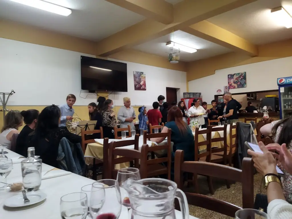 Restaurante O Regedor - José De Nóbrega & Filhos Lda_Camacha_slider_image_1