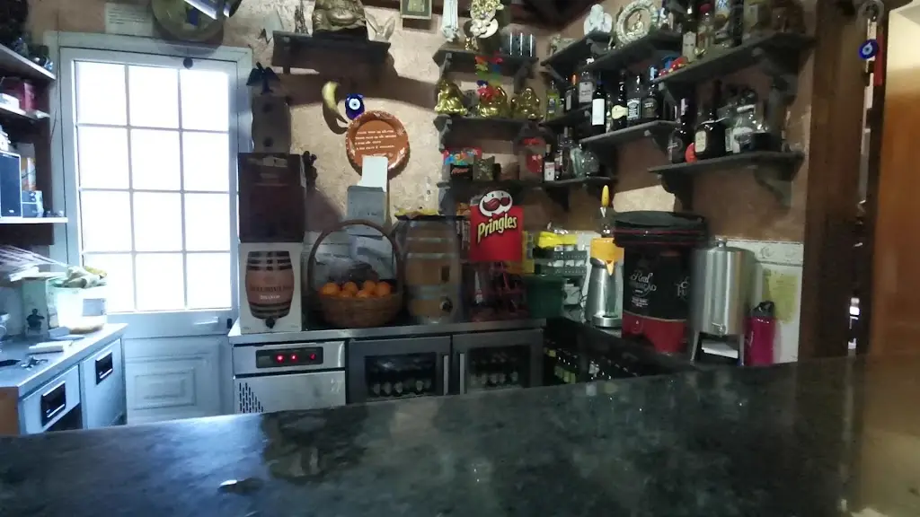 Ponte de Pau - Snack Bar and Restaurant_Camacha_slider_image_2