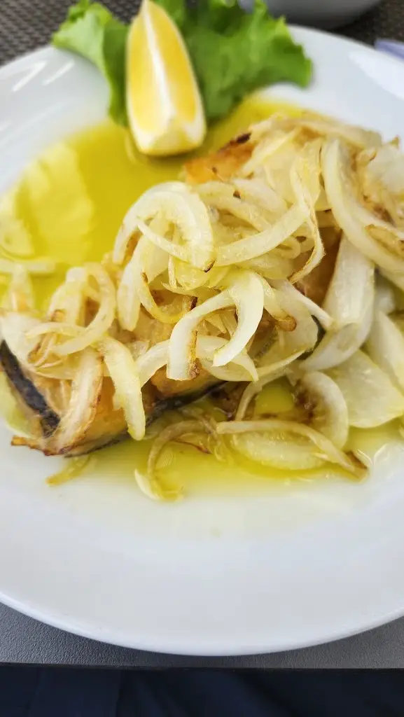 Cerise Rouge_Praça Velha_Porto da Cruz_recensione