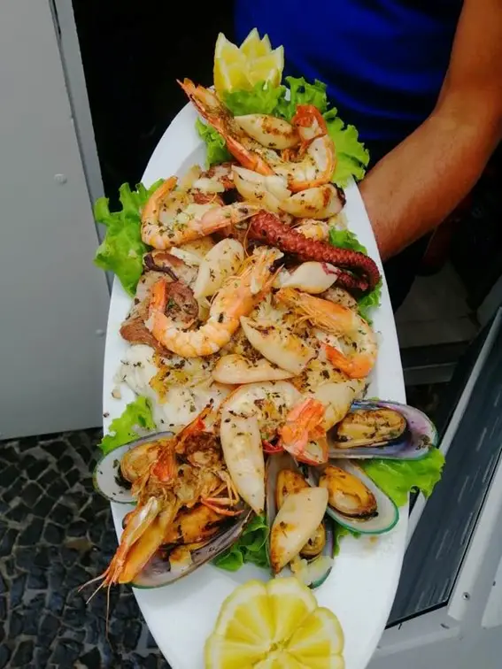 Praça Velha_Porto da Cruz_slider_image_3