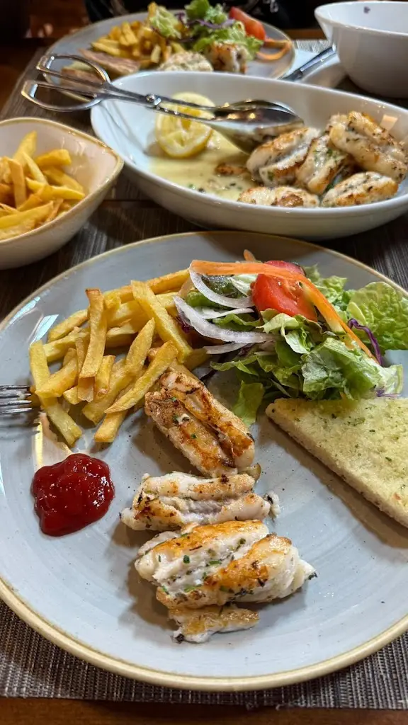 Gregory Rack_A Pipa restaurant & bar_Porto da Cruz_recensione