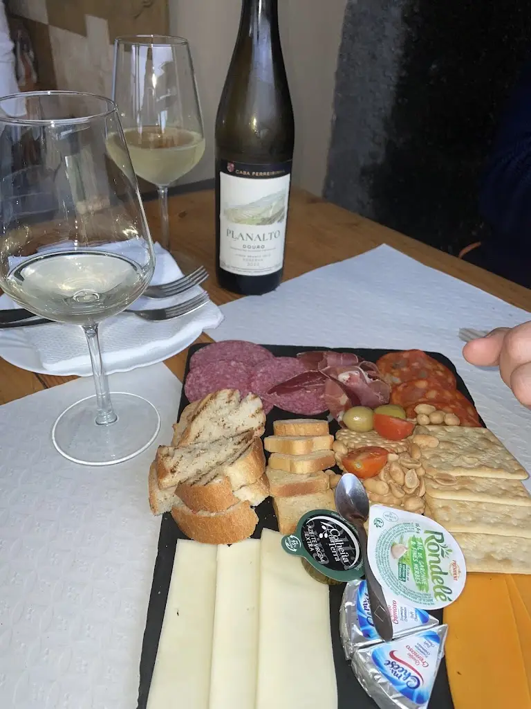 Menu_Adega Moniz_Porto da Cruz_image_9