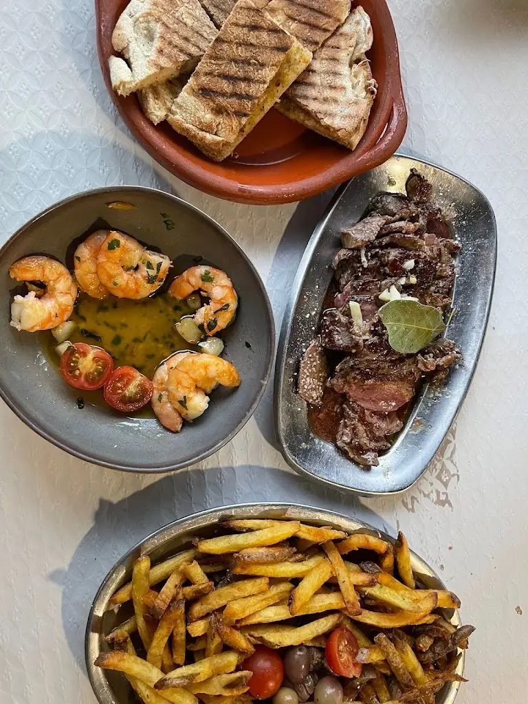 Adega Moniz_Porto da Cruz_slider_image_3