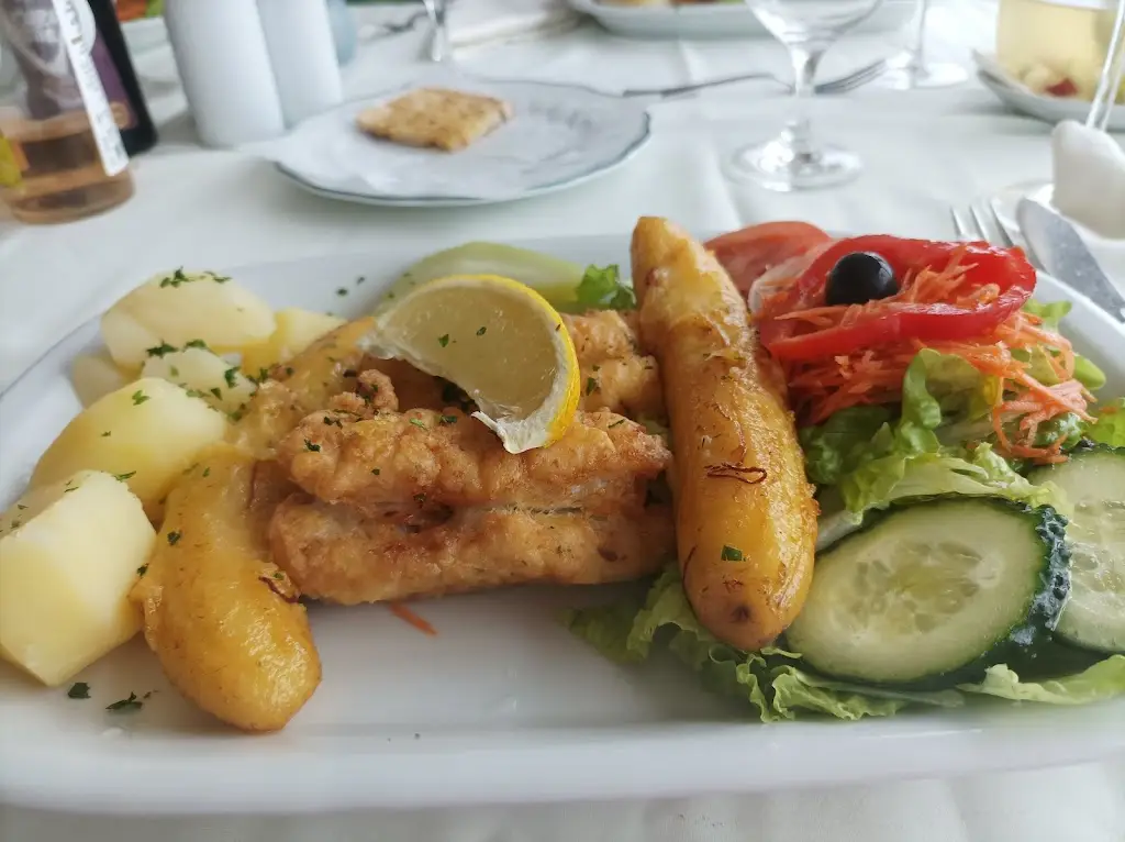 Menu_Quebramar rotating restaurant_São Vicente_immagine_5