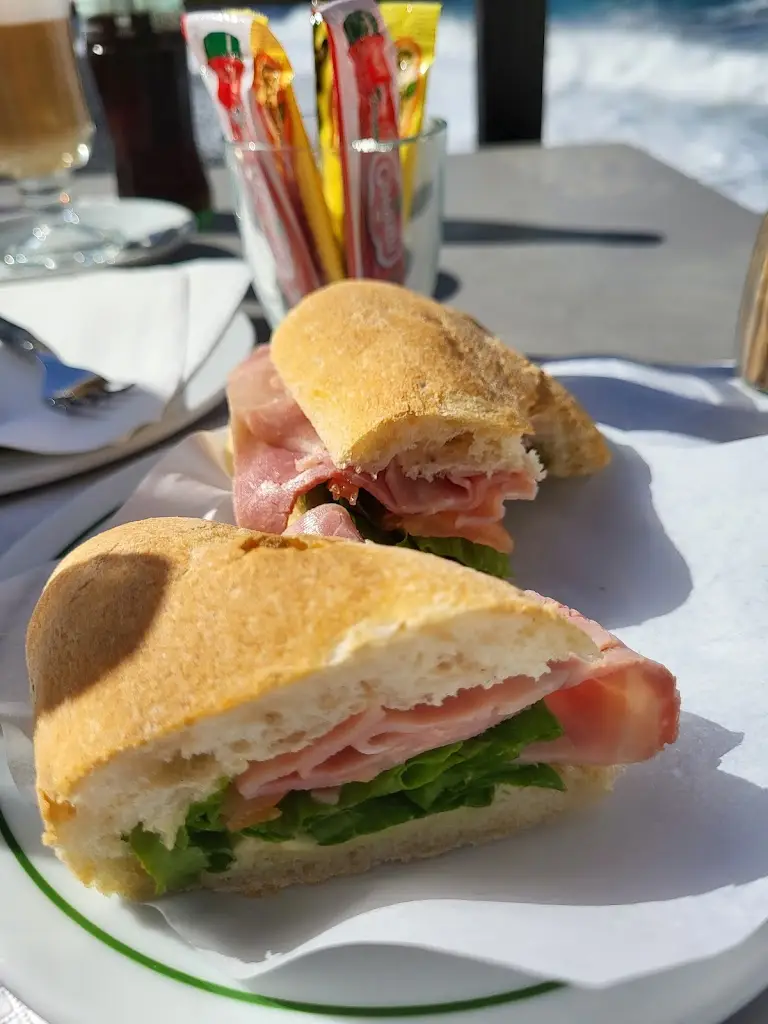 Menu_Quebramar rotating restaurant_São Vicente_immagine_9