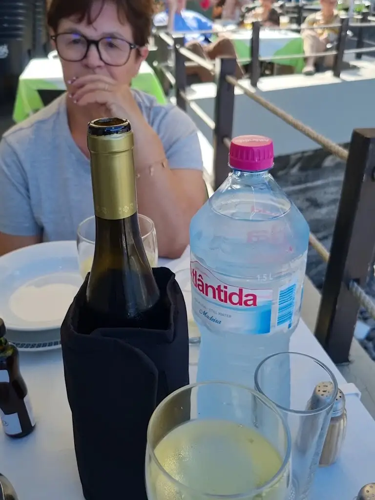 Quebramar rotating restaurant_São Vicente_slider_image_2