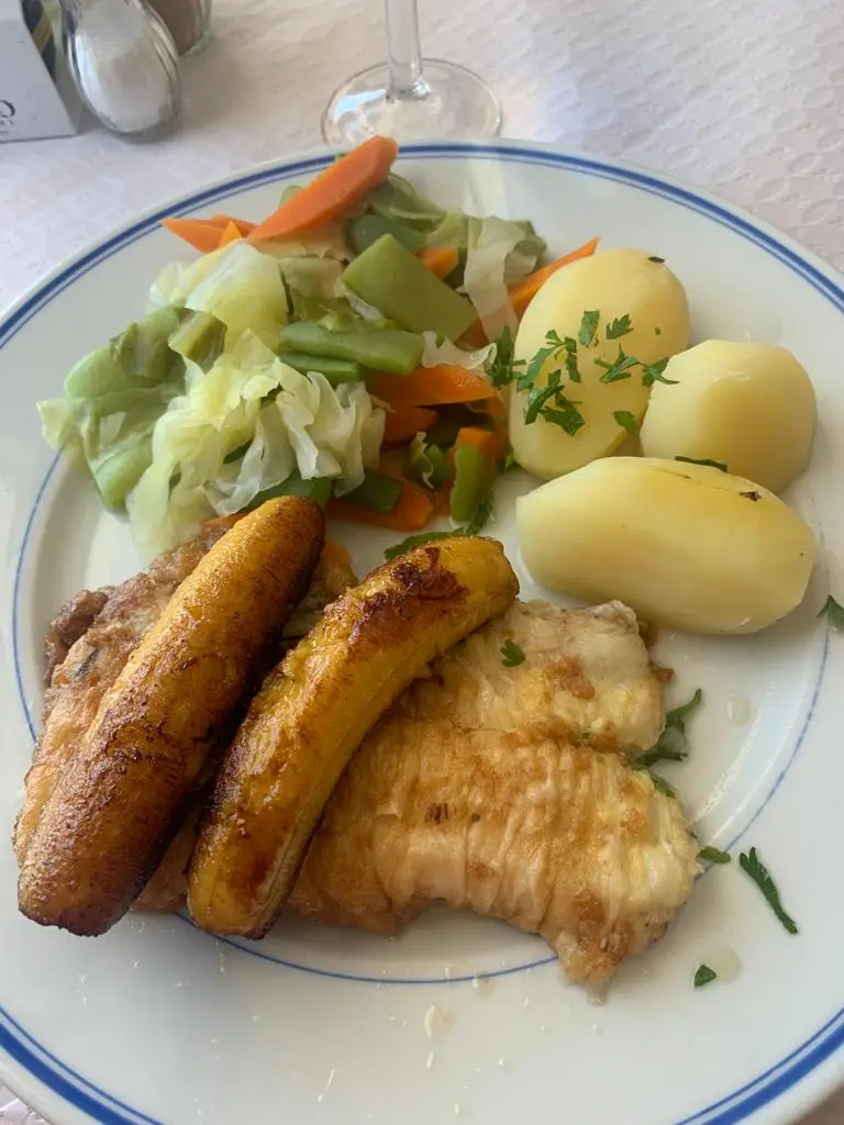 Menü_Restaurante Mar à Vista_Porto Moniz_Bild_9