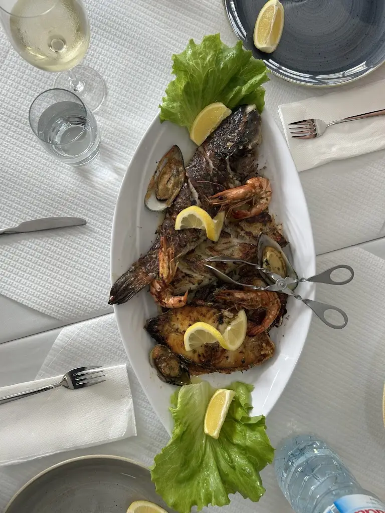 Vila Baleia_Porto Moniz_slider_image_3