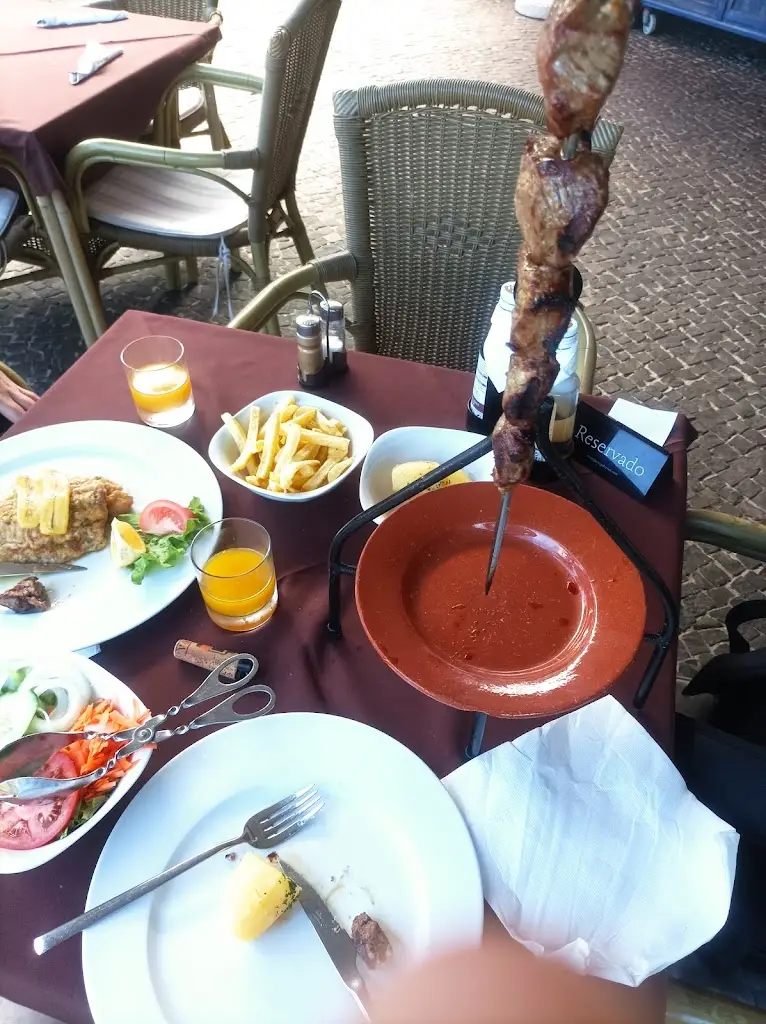 M. K.-S._Dom Peixe Restaurante_Porto Moniz_reseña