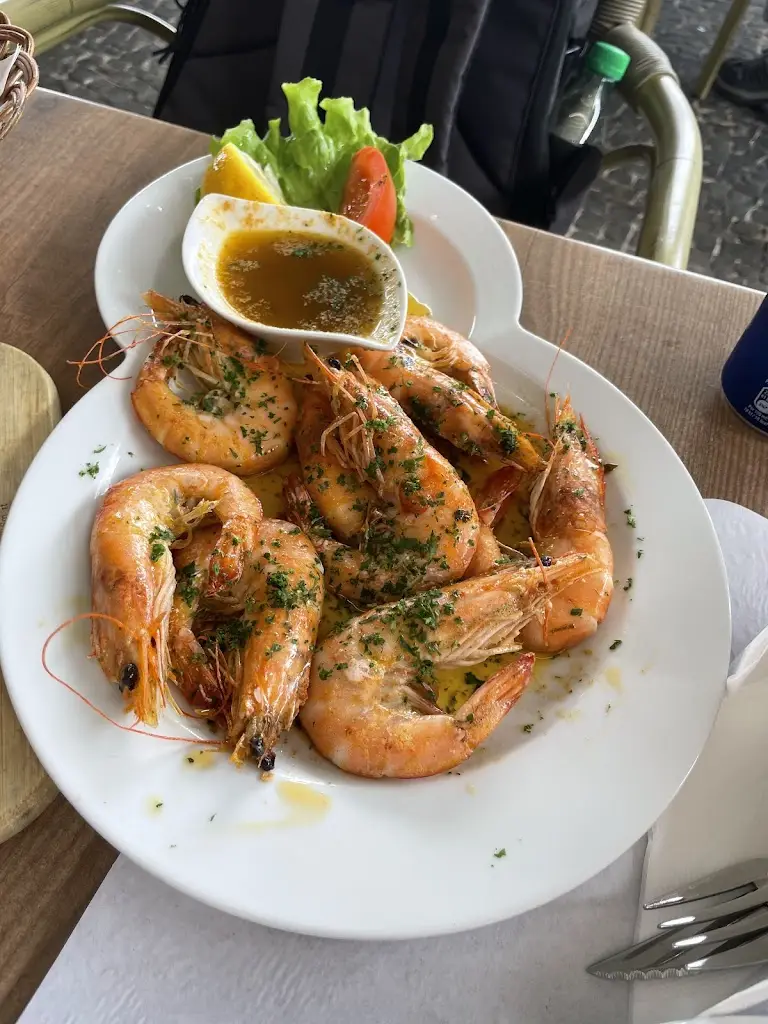 Dom Peixe Restaurante_Porto Moniz_slider_image_3