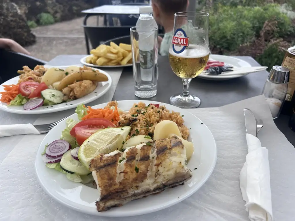 Poças Café_Porto Moniz_slider_image_2