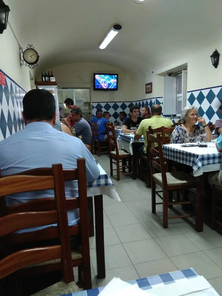 O Porta d'Aviz ristorante a Avis