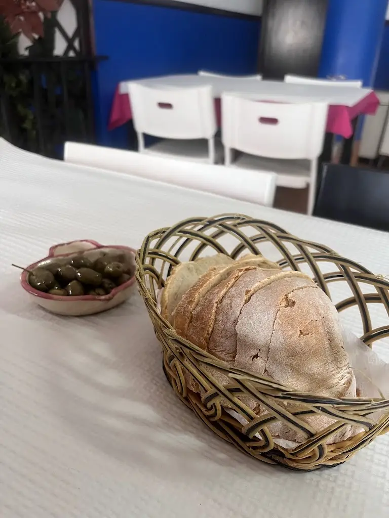 Antonieta Ponce de Leão_Café Jardim_Avis_recensione