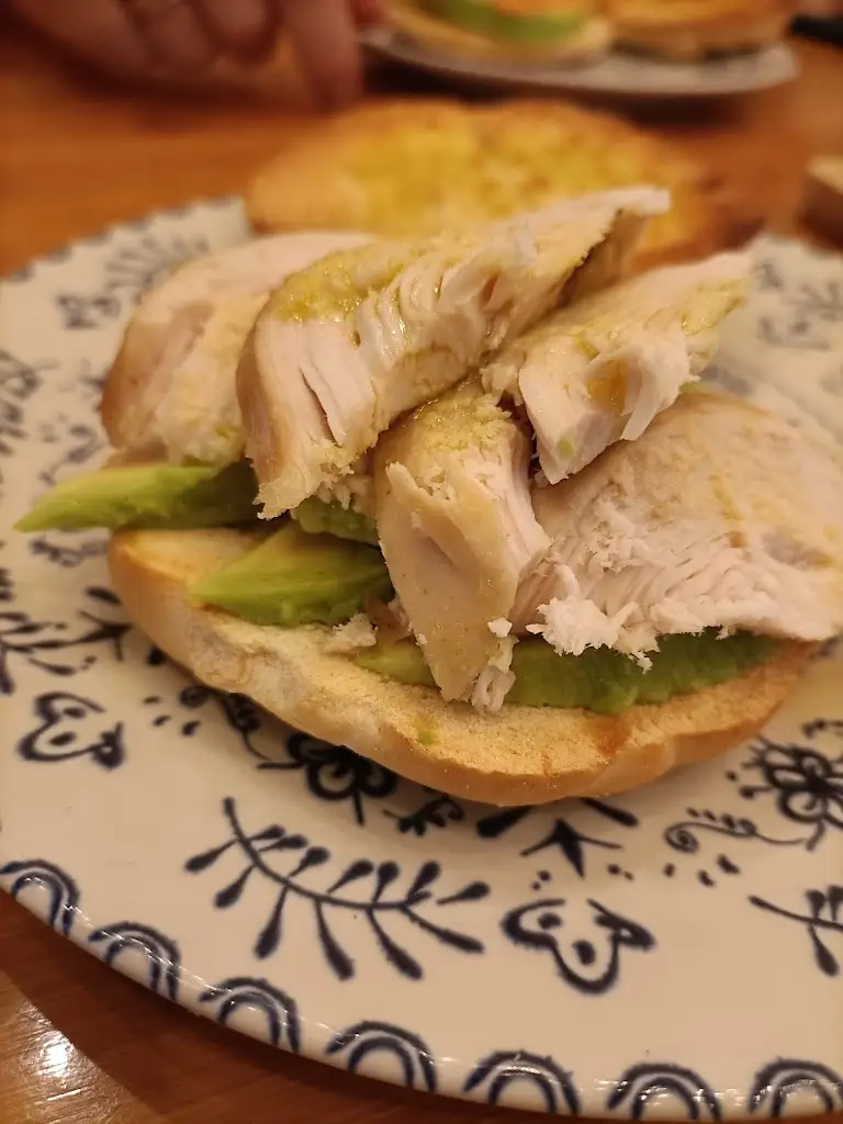 Hsingyin Chou_Adega Regional_Elvas_recensione