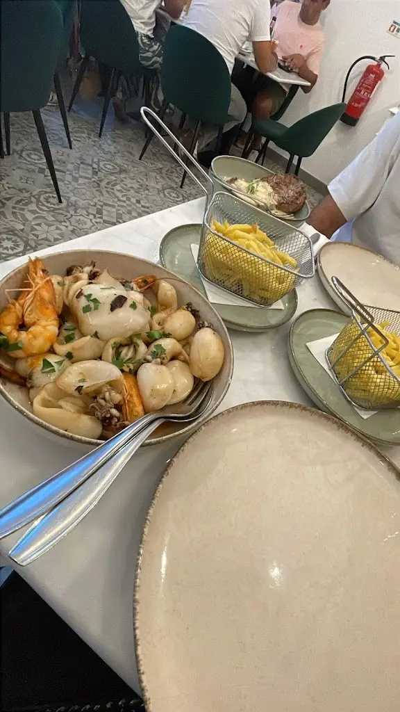 Andreia Nogueira_Cantinho do Venâncio_Arronches_reseña