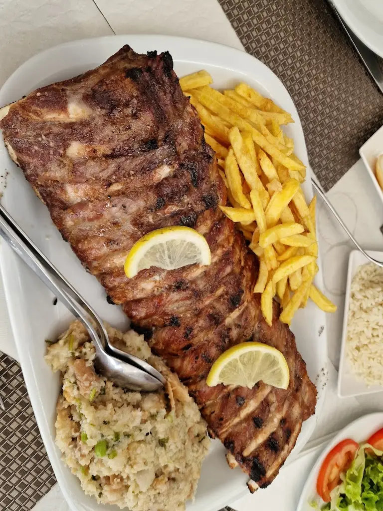 Hugo Schönenberger de Oliveira_O’Açafrão_Alter do Chão_review