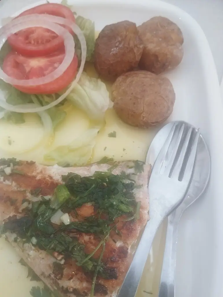 António João Matos_A Tertúlia_Alter do Chão_recensione