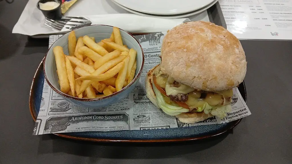 Gilmar Vieira_Tudo Bom Cafetarias - Alter Chão_Alter do Chão_review