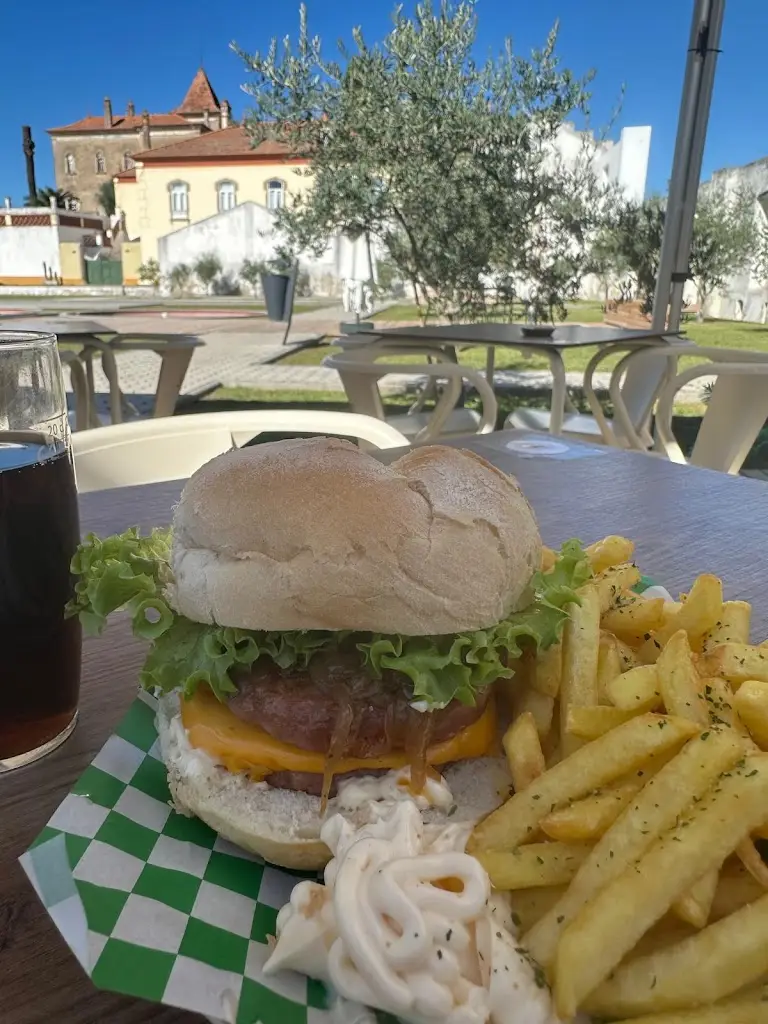 Tasca da Bifana_Crato_slider_image_2