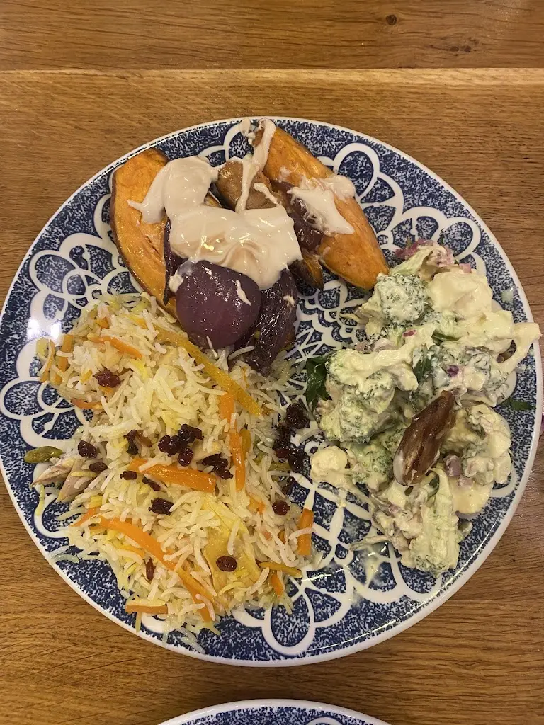 Luke Costley-White_Divina Pasta_Santo André_recensione