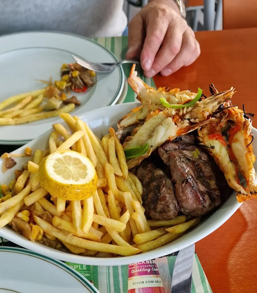 Restaurante/Bar Alamal_Gavião_slider_image_3