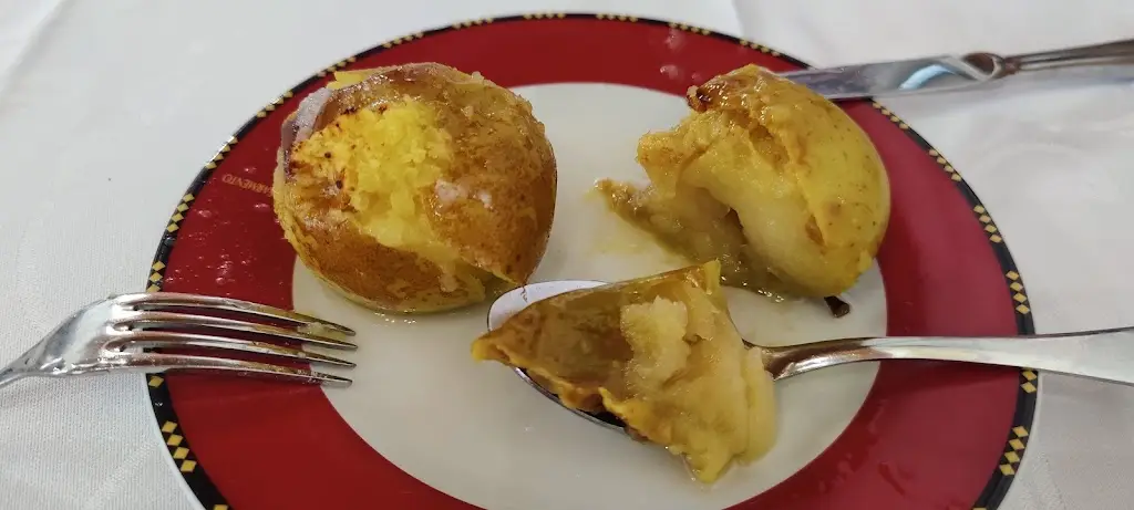 Ela Gelman_Meta dos Leitões_Mealhada_recensione