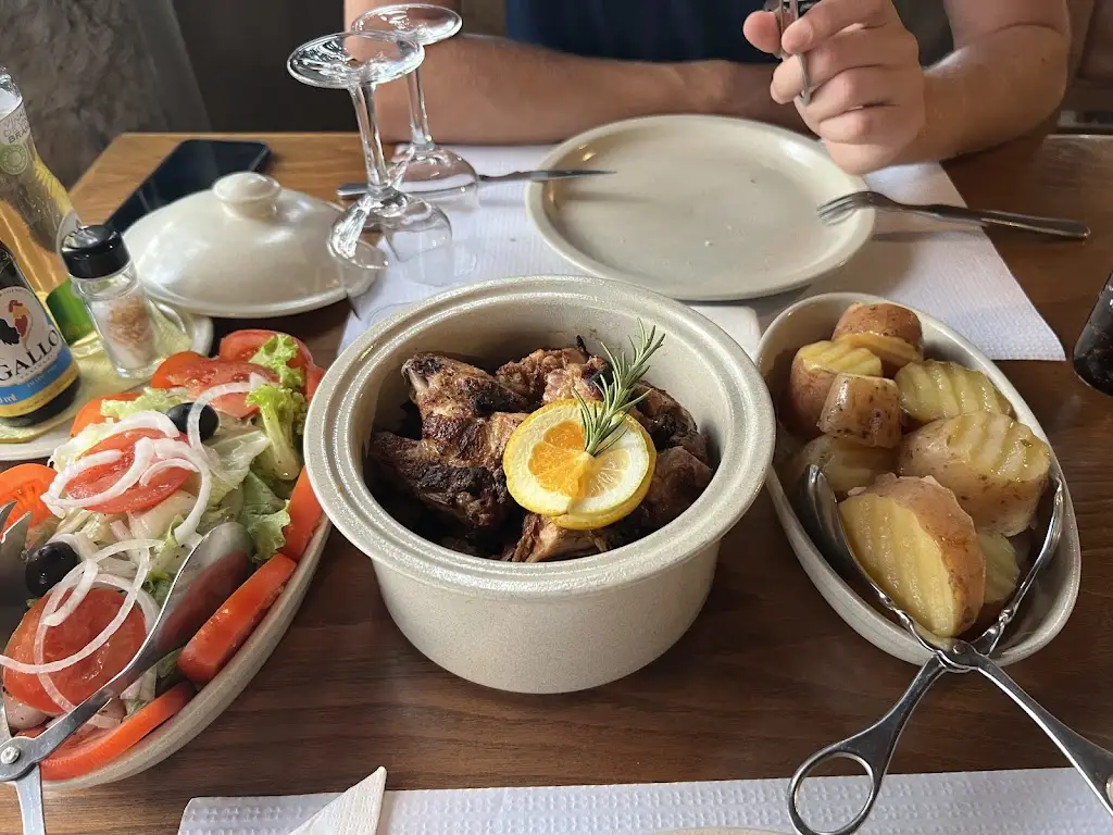 Restaurante Adega das Levadas_Porto Santo_slider_image_3