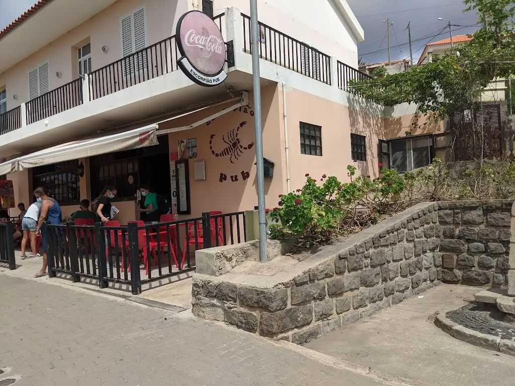 Xavier Nunes_Snack Bar Escorpião_Porto Santo_recensione