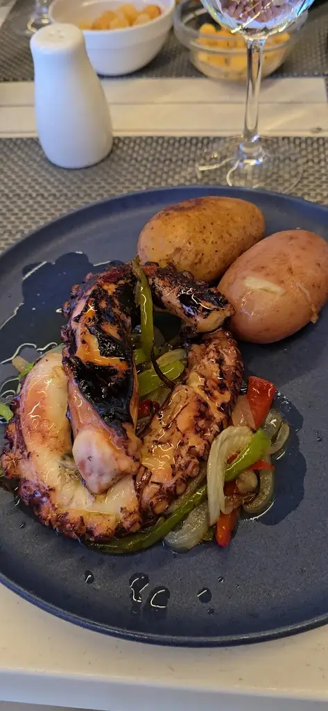 R._Restaurante Ponta da Calheta_Porto Santo_reseña