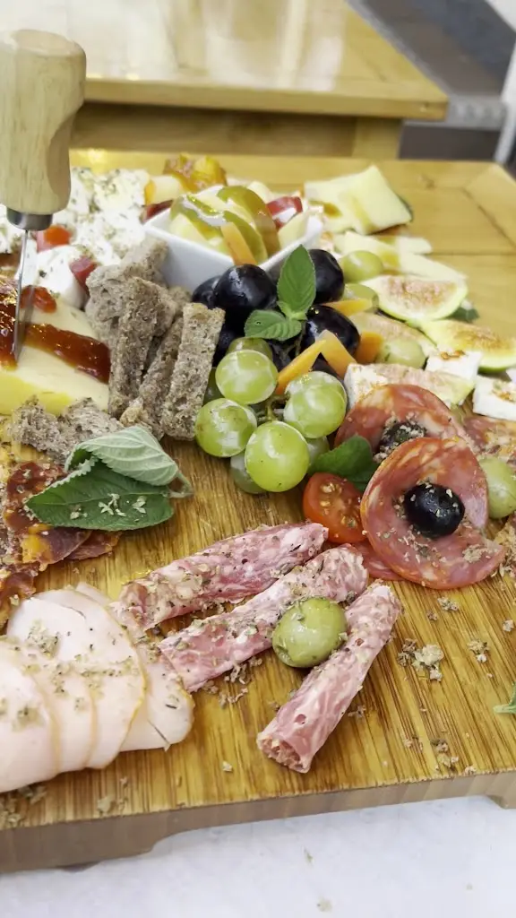 David J K_Wine Bar 3V's_Porto Santo_recensione